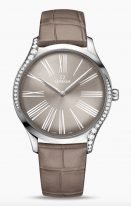 Женские наручные часы Omega De Ville-428_18_39_60_13_001 в стальном корпусе с бриллиантами, на коричневом лакированном циферблате римские цифры  и элегантные покрытые родием стрелки, коричневый кожаный ремешок.