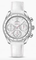 Женские наручные часы Omega Speedmaster-324_38_38_50_55_001 хронограф в стальном корпусе с бриллиантовым безелем, на белом перламутровом циферблате  бриллиантовые счетчики хронографа, часовые метки и люминесцентные стрелки, белый кроко.