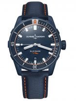 Мужские наручные часы Ulysse Nardin Diver-8163-175LE/93-BLUESHARK в стальном корпусе с покрытием, на синем циферблате люминесцентные часовые метки и широкие стрелки, тканевый синий ремешок.